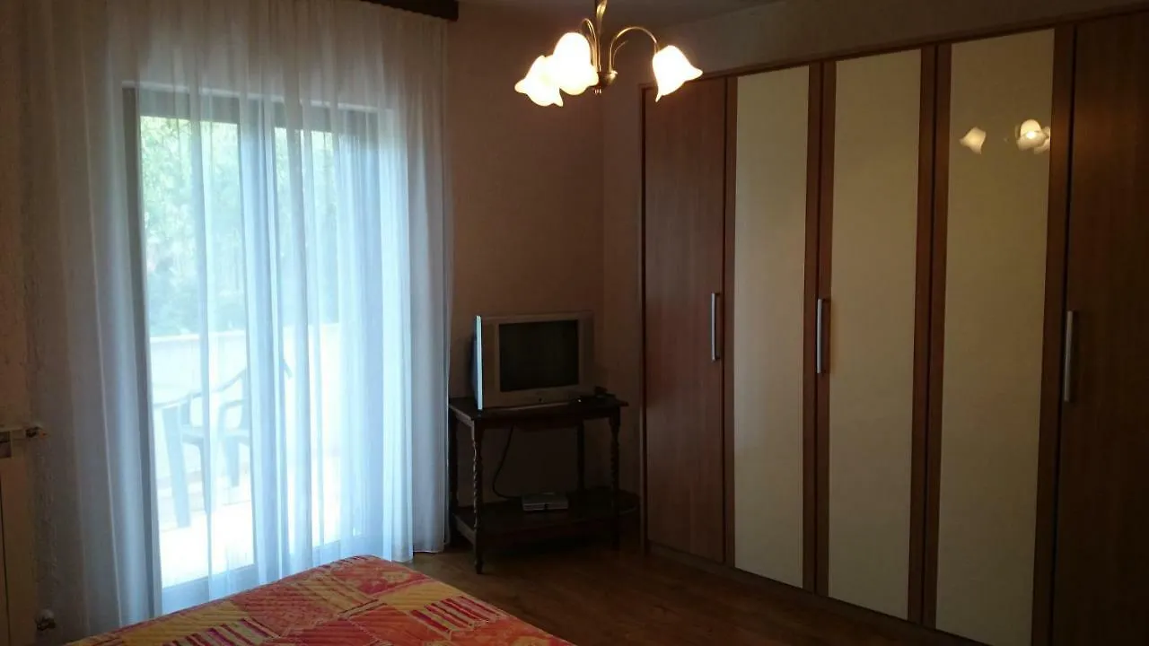 Apartman Dino Tar-Vabriga